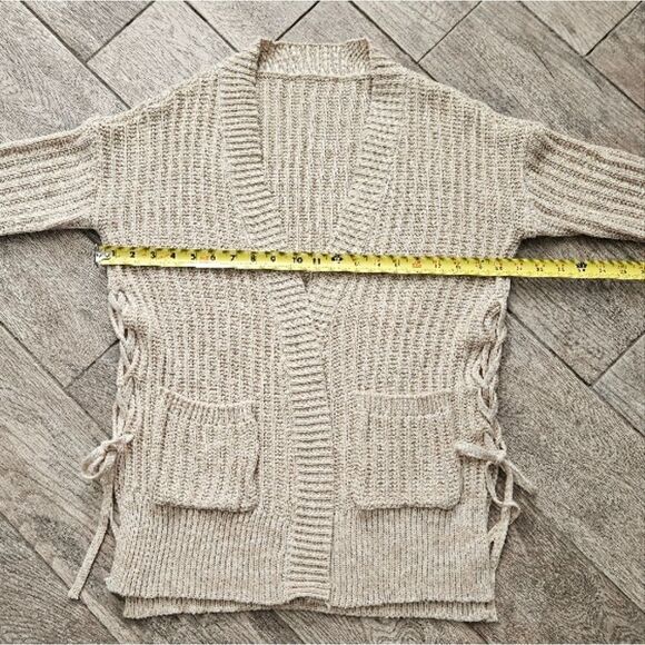 Cozy Chunky Knit Beige Open Front Cardigan Sweater - Picture 5 of 11